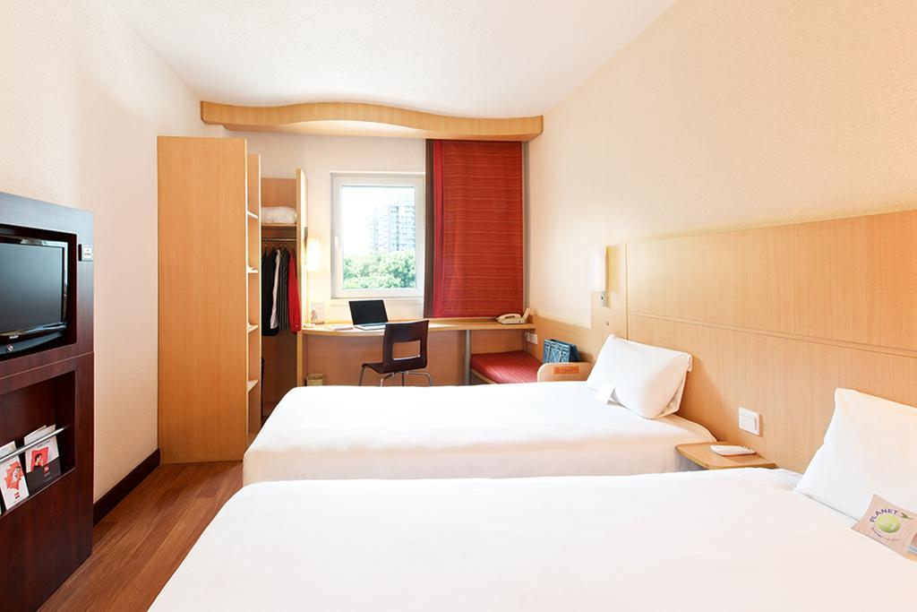 Chenggong International Hotel Xi'An Сиань Экстерьер фото