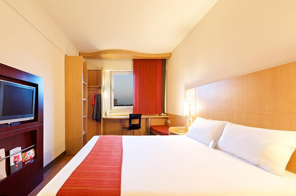 Chenggong International Hotel Xi'An Сиань Экстерьер фото