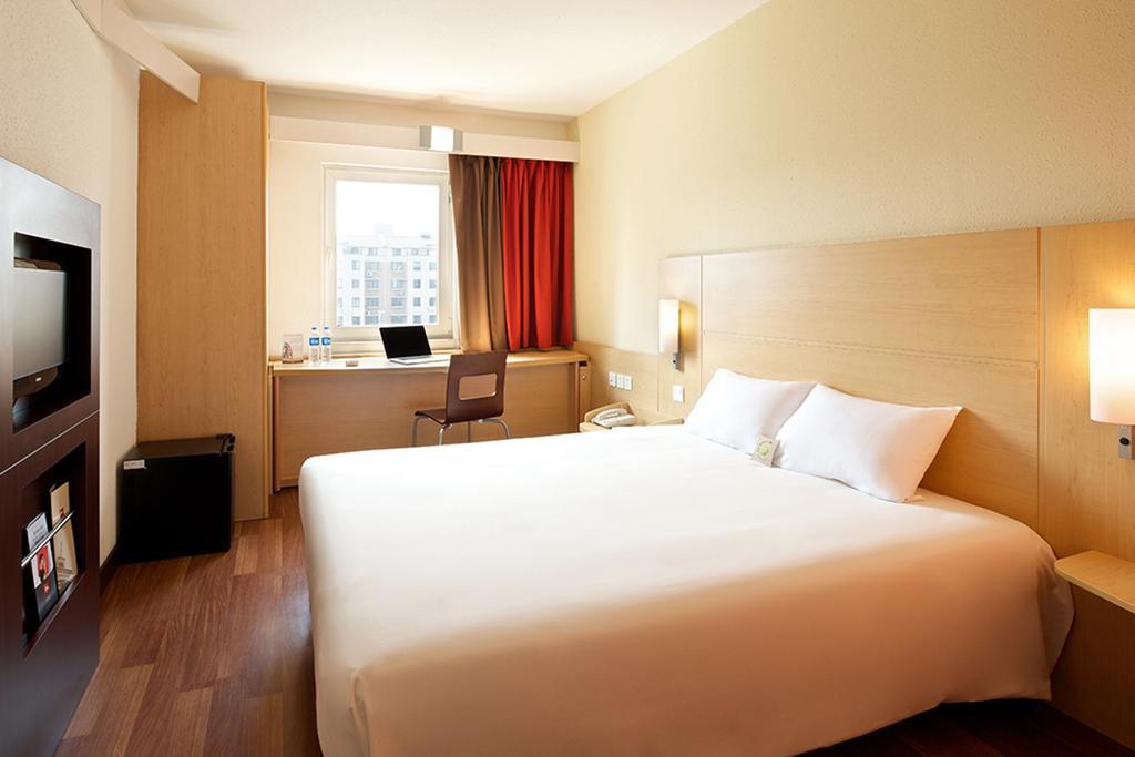 Chenggong International Hotel Xi'An Сиань Экстерьер фото