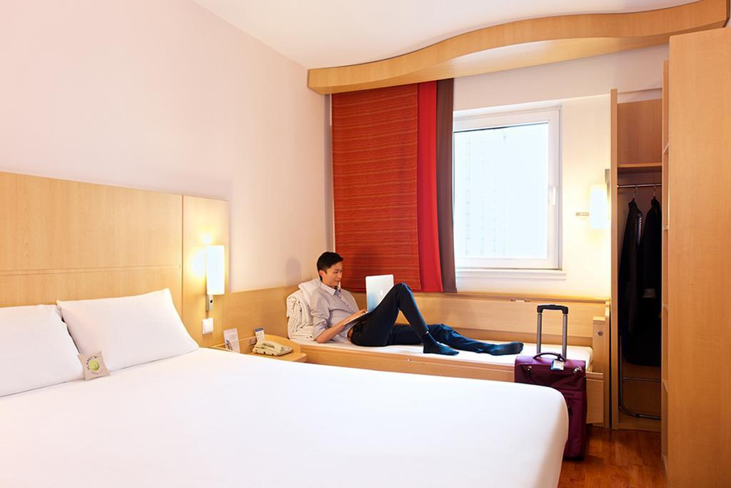 Chenggong International Hotel Xi'An Сиань Экстерьер фото