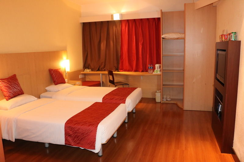 Chenggong International Hotel Xi'An Сиань Экстерьер фото